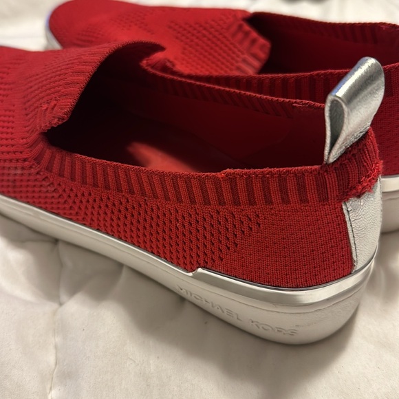 Michael Kors stretch knit women’s loafers. - Picture 3 of 3